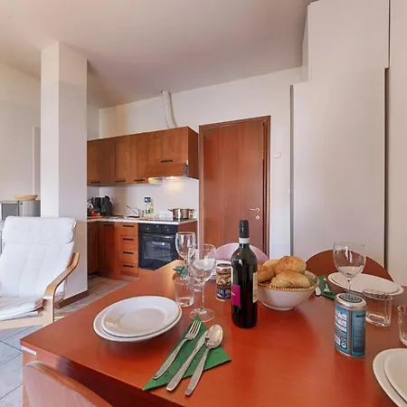 Apartment View Vacation Station *